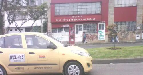 IGLESIA DIOS ESTA FORMANDO UN PUEBLO IGLESIA DIOS ESTA FORMANDO UN PUEBLO